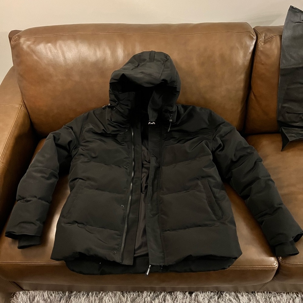 Canada goose men’s MacMillan Black Parka XXL